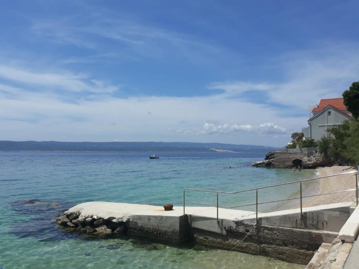 Apartman Maslina Pisak Buitenkant foto